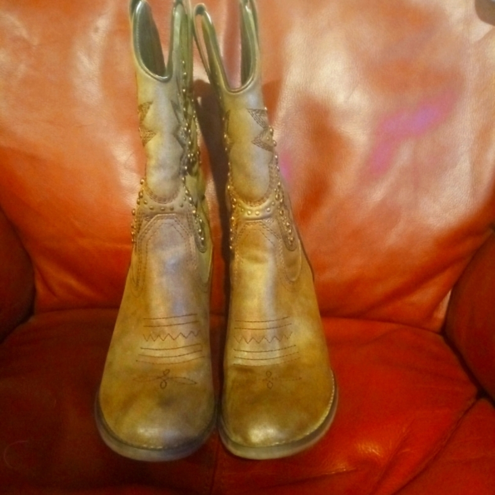 Very Volatile Western Cowgirl Boots Womens Sz 6.5
